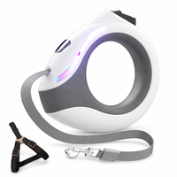Nouvelle laisse rétractable automatique lumineuse pour chien, laisse pour chien de style moderne, fournitures pour animaux de compagnie, vente en gros de laisses pour chiens
