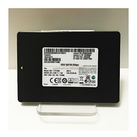 SSD TLC 3D Internal Enterprise PM897 3.84T Mz7L33T8Hbna-00B7C SATA 3.0 2.5'' Performa Tinggi untuk Pusat Data Server 550MB/s