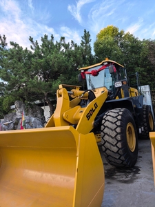 Chinese Brand Low Price SOLG LG956L Secondhand Earth Moving Used Wheel Loader with Cummins Engine in Stock - Product Image 4