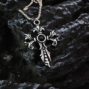 Collar de Hombre con Colgante de Cruz de Acero Inoxidable con Incrustaciones de Piedras Preciosas Negras, Diseño Asimétrico, Joyería de Regalo - Product Image 2