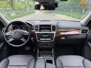 2015 Mercedes-Benz Clase M ML 400 4MATIC Dynamic Edition coche de segunda mano con volante a la izquierda para exportación - Product Image 2