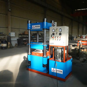 Machine de vulcanisation spécifique aux joints toriques 200T avec 4 colonnes - Product Image 1