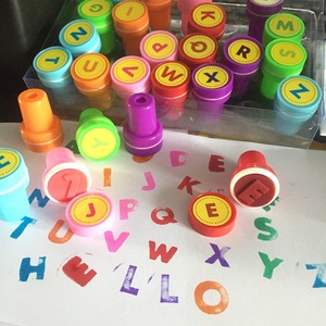 Sellos de Dibujos Animados Lavables para Niños, Sellos Autoentintables Más Vendidos, Sello de Juguete con Forma de Corazón/Juego de Sellos para Niños/Sellos Divertidos de Plástico SHJ SHJ00851 - Product Image 3