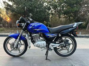 Moto Suzuki 125CC Ruishuang haute performance, puissance fluide, design ergonomique, durable, fiable, prête à être expédiée - Product Image 5