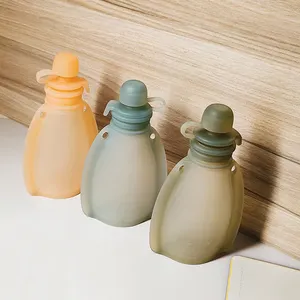 Wholesale Reusable Silicone Yummy Pouch Squeeze Refillable New Design Bpa Free Baby Food Container Breastmilk Storage Bag