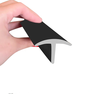 T-molding Pvc Edge Plastic Wood T Molding Plastic Edg Strip T Shape Plastic Edge Band Strip para mesas - Product Image 2