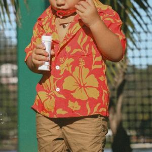 เสื้อเชิ้ตฮาวายพิมพ์ลายสั่งทำพิเศษ เสื้อเชิ้ตปกคอระบายอากาศได้ดี ดีไซน์ OEM ผ้าลินินผสมฝ้าย เสื้อเชิ้ตเด็กผู้ชาย - Product Image 4