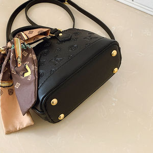 Bolso de Mano Geométrico para Mujer, de Cuero PU, con Cierre de Cremallera, Correa de Hombro Extraíble, Exterior Suave, Poliéster Resistente - Product Image 3