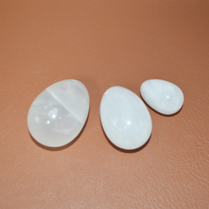 Juego de 3 Piezas de Huevos Yoni de Jade Tallados de Alta Calidad, Bolas de Masaje de Cristal para Mujeres, Ejercicios de Kegel, Entrenamiento Muscular - Product Image 2
