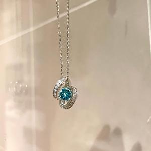 Collier pendentif en argent pur S925 de style minimaliste avec nœud perlé et chaîne claviculaire, cadeau de luxe pour filles - Product Image 1