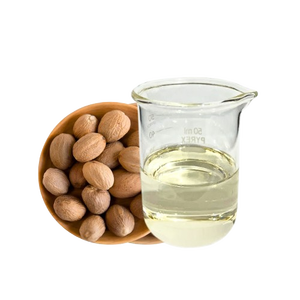 Aroma Atsiri Indonesia Pure Natural Nutmeg Oil with Fresh <b>Warm</b> Spicy Scent From Indonesia for Fragrance - Product Image 1