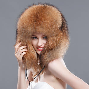 Chapeaux Chauds d'Hiver en Véritable Fourrure de Renard Entière pour Femmes et Unisexe, Bonnets en Fourrure Authentique Tricotée avec Pompons Doux - Product Image 3