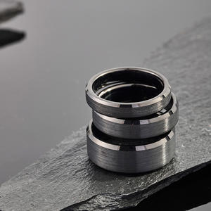 Tempusort <span class=keywords><strong>2</strong></span>/4/6/8mm Zwarte Tungsten Ringen voor Mannen Klassieke Op Maat Gemaakte Logo Sieraden Paar Afgeschuinde Rand Geborsteld Trouwring Waterdicht - Product Image 4