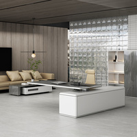 Mobilier de bureau moderne et luxueux Placage MDF Bureau en forme de L Table de directeur Chef de la direction Bureau de direction