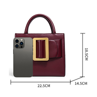 Sac fourre-tout décontracté pour femme, sac à bandoulière tendance de Guangzhou avec boucle carrée, grande capacité, fermeture éclair, en polyester, double design pour femme