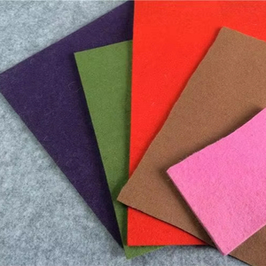 Custom Heavy Breathable Non Woven <strong>Interlining</strong> 9030 1050 1070 Nylon Polyester Polypropylene Fireproof Liner Pad for Bag <strong>Lining</strong> - Product Image 2