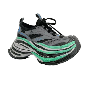 Chaussures de sport décontractées personnalisées avec logo pour dropshipping, nouvelle collection hiver 2024, baskets tendance pour couples, rehaussantes, en maille, à semelle épaisse pour hommes - Product Image 3