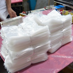 Usine fabrication de Polyéthylène <span class=keywords><strong>basse</strong></span> densité ldpe en plastique transparent sac plat - Product Image 2