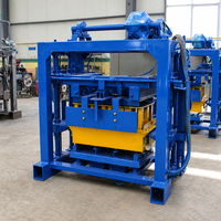Machine à fabriquer des briques creuses en béton QT40-2 la plus vendue, machine à fabriquer des blocs de béton solides