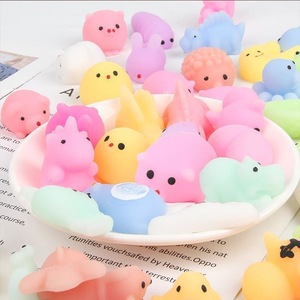 Jouet anti-stress transfrontalier en forme d'animal, lapin de Pâques mignon, mini-poupée de Noël, en TPE silicone, unisexe - Product Image 6