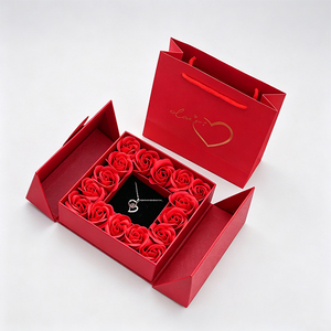 <span class=keywords><strong>Boîte</strong></span> Cadeau Rose <span class=keywords><strong>Savon</strong></span> Double Cœur Ouvert Autocollant LOVE <span class=keywords><strong>Boîte</strong></span> de Rangement Bijoux Emballage Saint-Valentin Présent de Déclaration Vente en Gros - Product Image 4