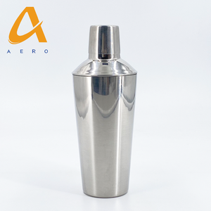 Outil de Bar en métal personnalisé <span class=keywords><strong>Martini</strong></span> mélangeur de Cocktail Shaker <span class=keywords><strong>bouteille</strong></span> de 700ML en acier inoxydable Cobbler Shaker - Product Image 2