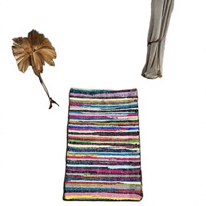 Alfombra de Fieltro Tejida con Agujas de Algodón, Reversible, Antideslizante, Lavable y Acolchada para Uso en el Hogar o el Automóvil - Product Image 4
