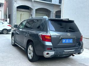 Toyota Highlander 2.7L SUV 2009 – Véhicule d'occasion fiable à 7 places, SUV familial pratique pour l'exportation - Product Image 5