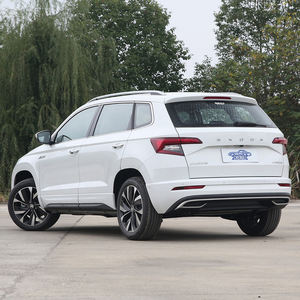 2025 <span class=keywords><strong>Skoda</strong></span> Karoq TSI280 <span class=keywords><strong>Full</strong></span> Option Luxury Edition Automatique FWD Turbo Moteur Sièges en cuir Toit ouvrant panoramique Couleur noir/blanc - Product Image 3
