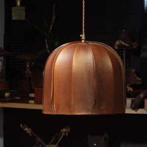 Suspension industrielle vintage en cuir extensible, lustre artisanal en cuir tanné végétal pour table à manger, bar à café, OEM - Product Image 2
