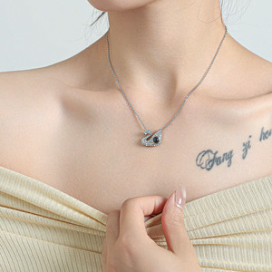 [Cuivre] collier de Projection de cygne <span class=keywords><strong>personnalisé</strong></span> pendentif en cristal de luxe <span class=keywords><strong>personnalisé</strong></span> Photo bijoux cadeau saint valentin noël fête <span class=keywords><strong>des</strong></span> mères - Product Image 2