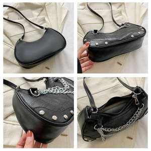 Bolso de mujer de estilo occidental de alta calidad con cremallera y borla simple, tipo bandolera. - Product Image 3