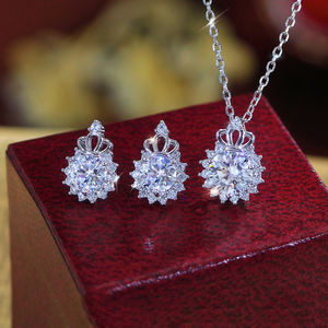 Juego de Joyería de Lujo con Aretes de Plata Esterlina 925, con Colgante de Corona de Flores, Unisex - Product Image 1