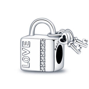 <span class=keywords><strong>Pendentif</strong></span> Breloque Cœur en Zircon Argenté Taille Rose avec Motifs Amour Éternel et <span class=keywords><strong>Plume</strong></span> d'Aile pour Usage Quotidien Unisexe - Product Image 4