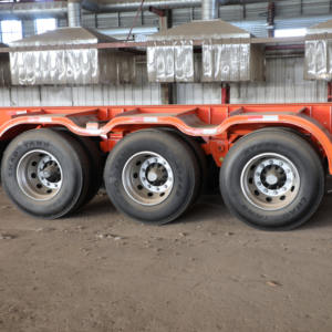 Semi-remorques squelette pour conteneurs 20 et 40 pieds, neuves, en acier, 2, 3, 4 essieux, 40, 50, 60 tonnes, pour expédition en Arabie Saoudite et en Afrique - Product Image 2