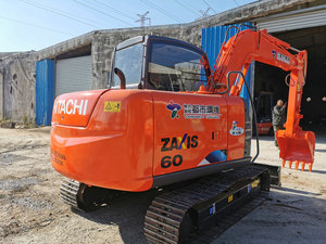 Mini-excavatrice d'occasion de 6 tonnes HITACHI ZX60 ZX60U à prix avantageux, petite machine de terrassement ZX60 d'occasion, excavatrice d'origine japonaise - Product Image 2