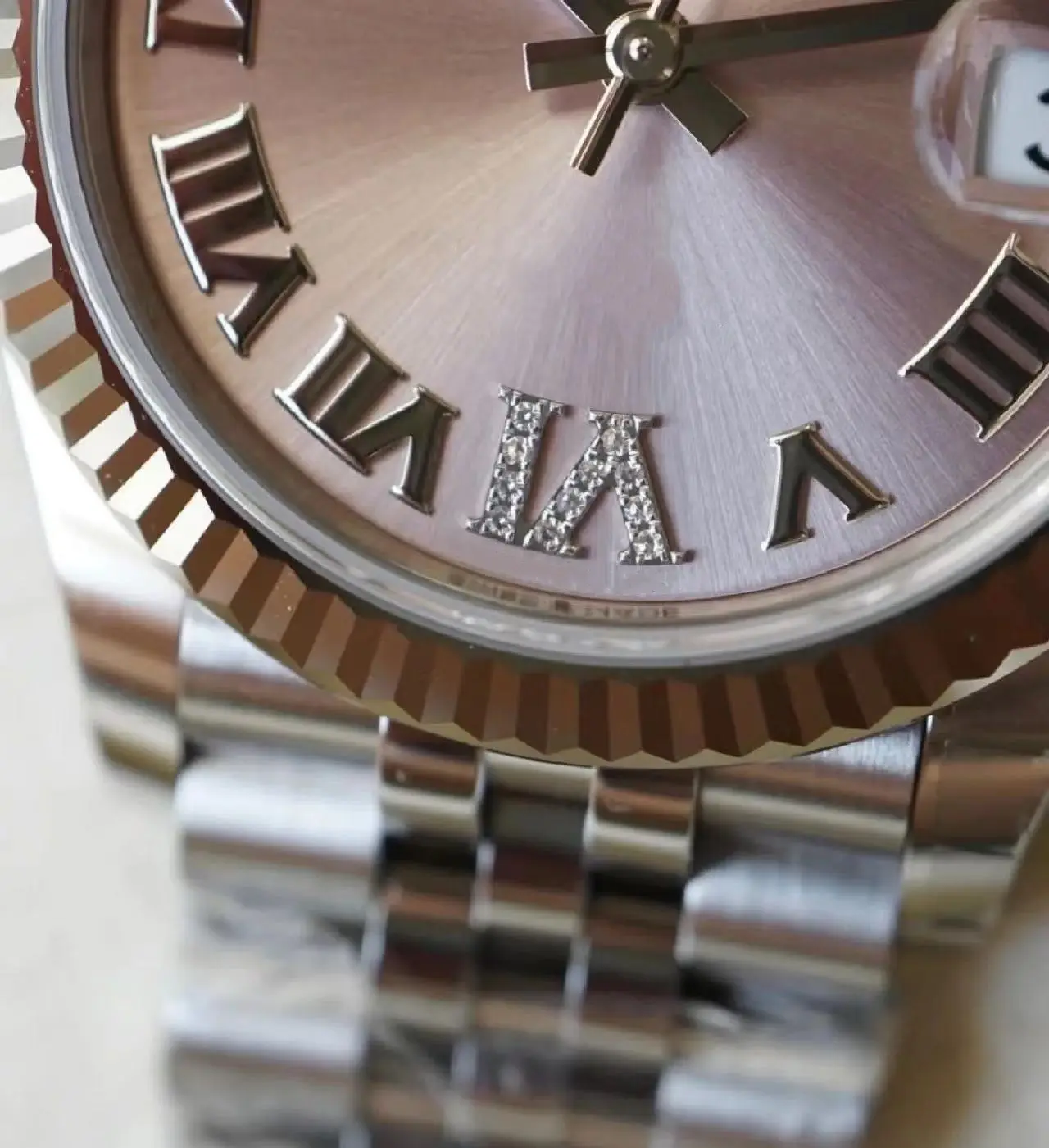 คุณภาพสูงที่ขายดีที่สุด 31 มม.สีชมพูนาฬิกาผู้หญิง Sapphire อัตโนมัตินาฬิกา 2236 สําหรับนาฬิกา rolexables