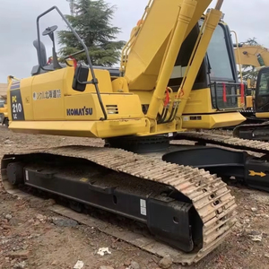 Excavateurs KOMATSU PC210 d'occasion à vendre au Japon Original d'occasion sur chenilles Komatsu 210 en stock - Product Image 1