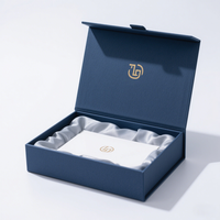 Boîte d'emballage cadeau écologique en carton ondulé gaufré de couleur unie, personnalisée et imprimée avec soin, pour vêtements, montres, cosmétiques