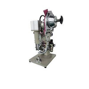 USUN modèle: UZ-J5Q 1.5-3MM petite alimentation automatique oeillet creux pneumatique rivetage presse machine pour <span class=keywords><strong>circuit</strong></span> <span class=keywords><strong>imprimé</strong></span> - Product Image 4