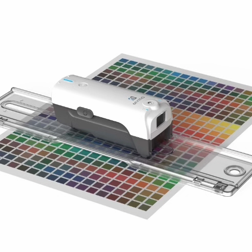 Brand New Original Konica Minolta MYIP0-1 Colorimeter for Color Calibration of Monitors Copiers and Projectors