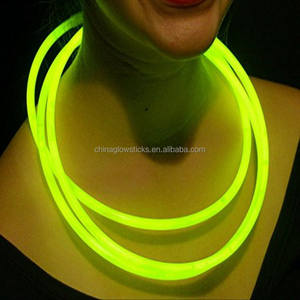 Gek Uur Feestartikelen 8 Kleur Glow Stick Ketting 22Inch Ketting - Product Image 1