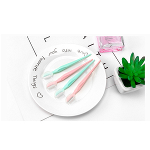 Lames de <span class=keywords><strong>rasoir</strong></span> inclinées en acier inoxydable pour femmes, pour l'exfoliation multifonctionnelle, le <span class=keywords><strong>dermaplaning</strong></span>, la coupe, le rasage, le soin du <span class=keywords><strong>visage</strong></span> - Product Image 3