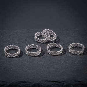 Elegant and Simple Silver Religious Fine Ladies' Toe <b>Ring</b> Exquisite Design Made in India - Product Image 4