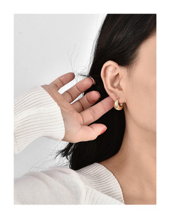 2024 Trendy 925 Sterling Silver Chunky Hoop Earrings Real Gold Plated Geometric Pattern for Weddings Parties Alloy Fashion - Product Image 2