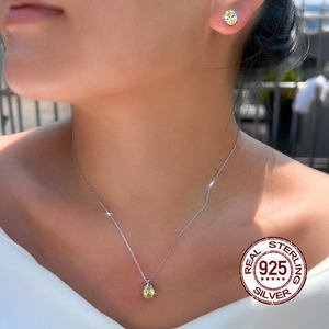 ขายร้อน ขายส่ง ต่างหูเงินแท้ S925 คุณภาพสูง ประดับเพชรทรงรีสีเขียว ชุดเครื่องประดับสำหรับผู้หญิง ใส่ได้ทุกวัน - Product Image 5
