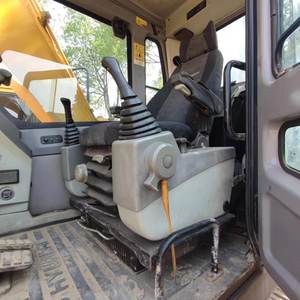 Excavatrices d'occasion de haute qualité Hyundai R150LC-9S 14 tonnes avec prix avantageux et faible nombre d'heures de travail et Hyundai220-7 - Product Image 6