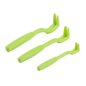 Pet Accessories Tick Removal Tool Kit 3 PCS Lice Removers in a set
