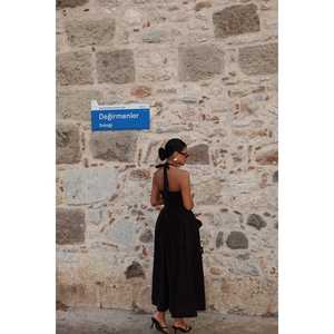 Robe noire Corfu sans bretelles avec dentelle, style vintage, pour soirée formelle, longueur genou, en spandex, taille unique et XL, saison printemps - Product Image 4