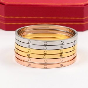 Unisex 18K altın kaplama zarif ayarlanabilir dar çapraz tırnak bilezik için paslanmaz çelik kolye moda Unisex için bilezik - Product Image 6